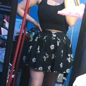 Black skirt with flowers